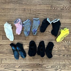 Grip socks - Sticky socks for barre class.